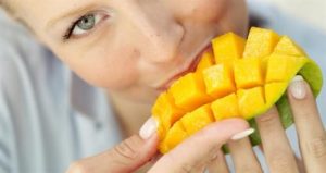 Người bệnh đái tháo đường cần lưu ý gì khi ăn xoài?- Ảnh 2.